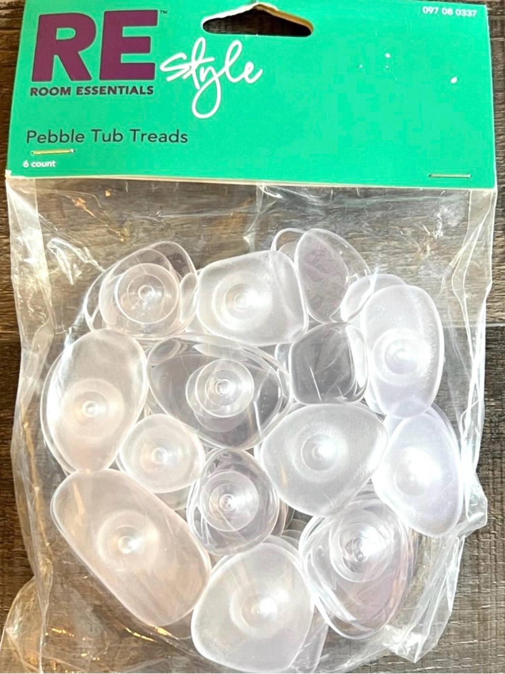New Clear Pebble Bath Safety Treads